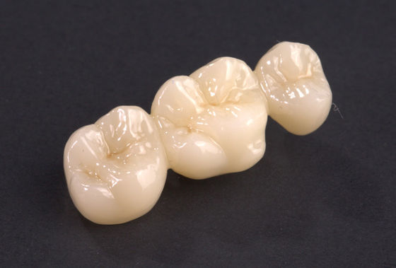 comprar Ponte de zircônio de contorno completo, de ajuste preciso Ponte de coroa de zircônio natural Alta resistência online manufacture